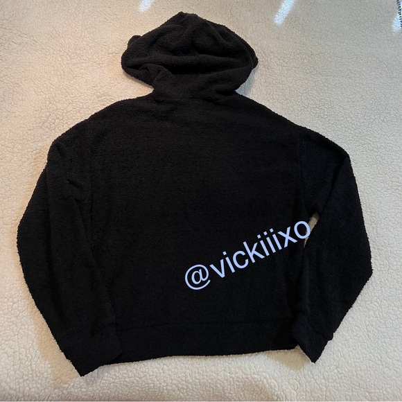 University of California cozy marshmallow hoodie - Picture 3 of 6